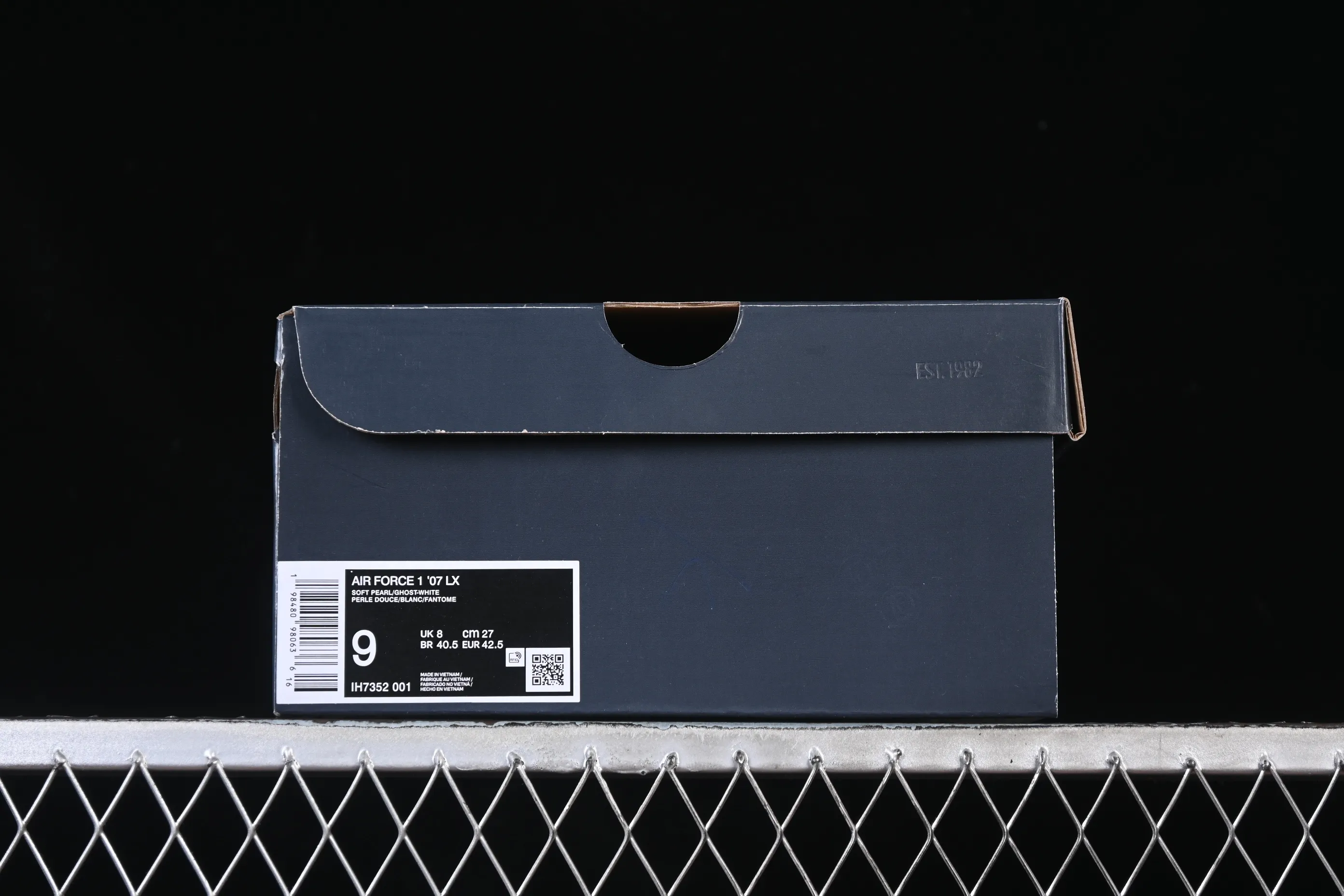 All categories Nk Air Force 1 Air Force series Nk Air Force 1 Low Air Force low-top Nike Air Force 1'07 Low Air Force 1 low-top casual sneakers IH7352-001